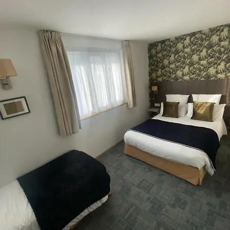 Cit'hotel De France Et D'europe 3* コンカルノー